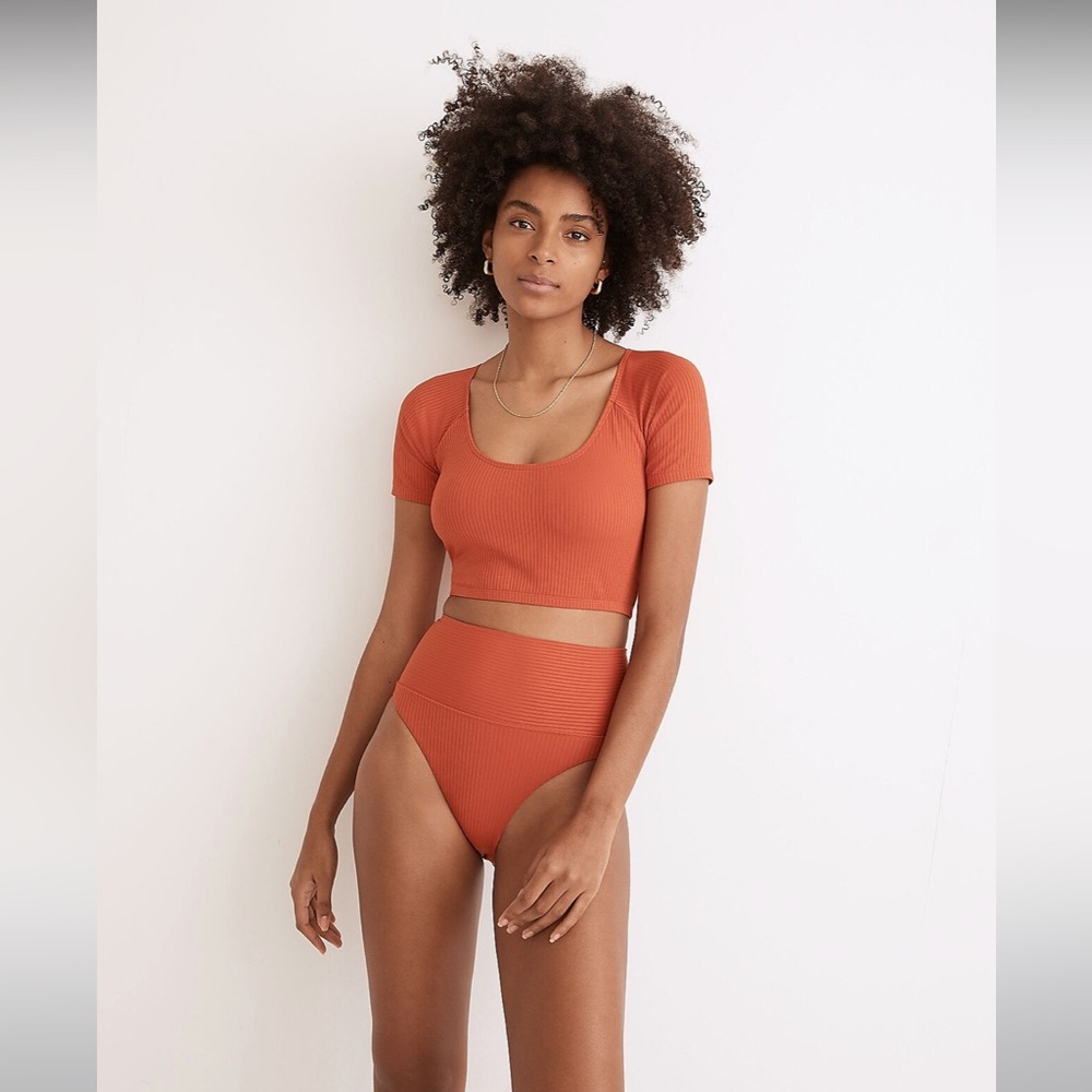 NWT Madewell Ribbed Short-Sleeve Crop Rash Guard - Red/Orange -XXS